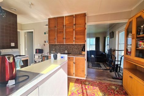 Photo of property in 3 Hickey Place, Opunake, 4616