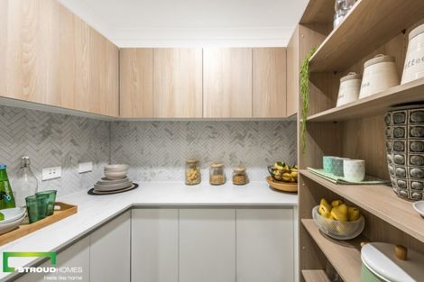 Photo of property in 17 Tamahunga Drive, Matakana, 0985