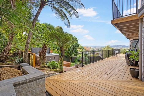 Photo of property in 133 Sandspit Road, Shelly Park, Auckland, 2014