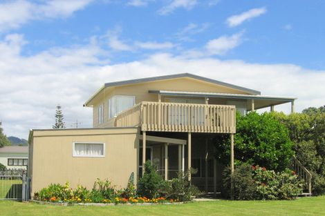 Photo of property in 6 Glen Isla Place, Waihi Beach, 3611