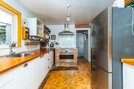 Photo of property in 32 Augustine Street, Waimate, 7924