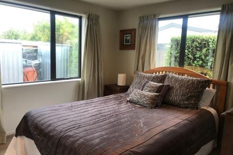 Photo of property in 4/191 Gayhurst Road, Dallington, Christchurch, 8061