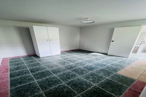 Photo of property in 58 Powrie Street, Glenfield, Auckland, 0629