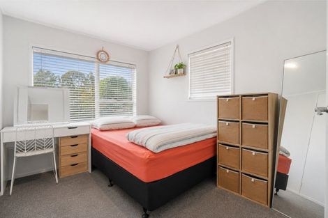 Photo of property in 44 Zita Maria Drive, Massey, Auckland, 0614