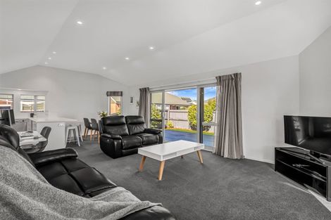 Photo of property in 6a Burwood Road, Burwood, Christchurch, 8083