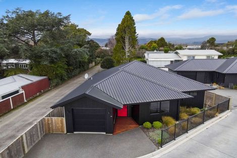 Photo of property in 108d Weraroa Road, Levin, 5510