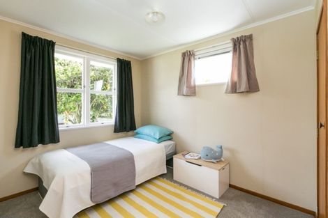 Photo of property in 19 Frickleton Street, Taradale, Napier, 4112