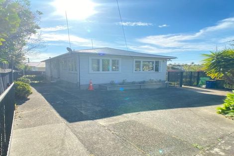 Photo of property in 95 View Road, Henderson, Auckland, 0612