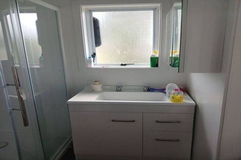 Photo of property in 206 Tukapa Street, Westown, New Plymouth, 4310