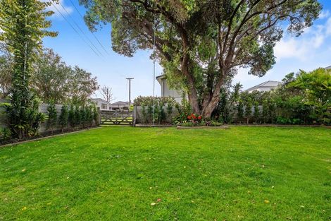 Photo of property in 37 Laurence Street, Manly, Whangaparaoa, 0930