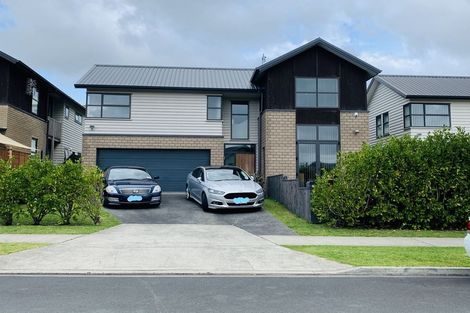 Photo of property in 14 Hirimate Place, Flat Bush, Auckland, 2019