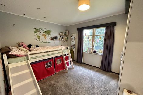 Photo of property in 11 Kirk Street, Otaki, 5512