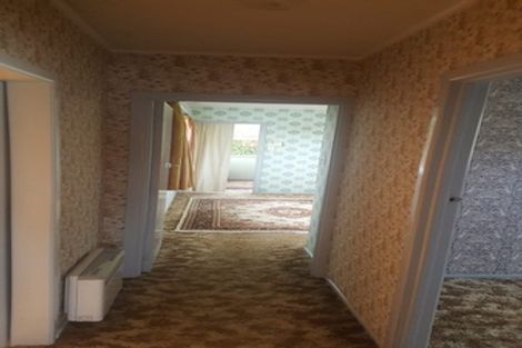 Photo of property in 48 Island Bay Road, Beach Haven, Auckland, 0626