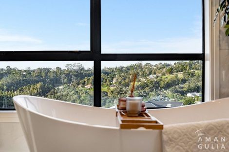 Photo of property in 83 Griggs Road, East Tamaki Heights, Auckland, 2016