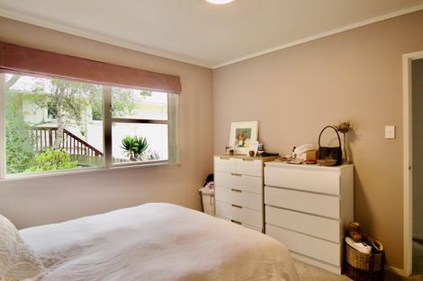 Photo of property in 130 Canongate Street, Birkdale, Auckland, 0626