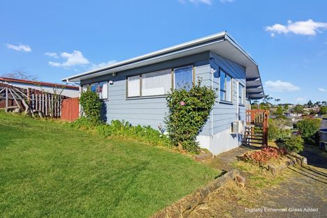 Photo of property in 6 Jenanne Place, Totara Vale, Auckland, 0629