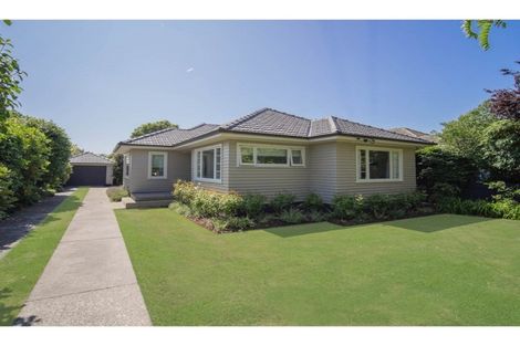 Photo of property in 182 Ilam Road, Ilam, Christchurch, 8041