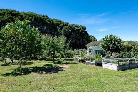 Photo of property in 36 Lacebark Drive, Kinloch, Taupo, 3377