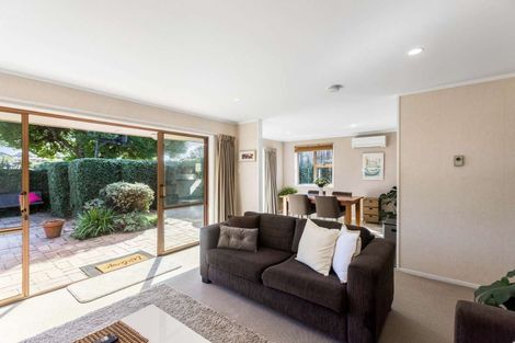 Photo of property in 32 Colum Place, Bucklands Beach, Auckland, 2014