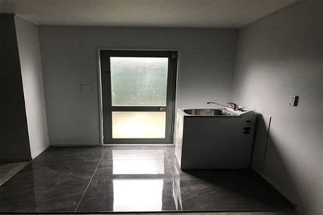 Photo of property in 2 Miles Avenue, Papatoetoe, Auckland, 2025