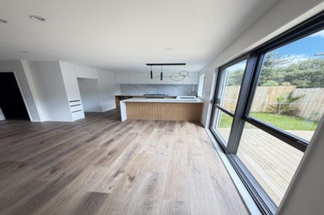 Photo of property in 40b Centorian Drive, Windsor Park, Auckland, 0632