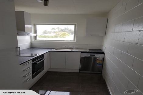 Photo of property in 33 Seddon Road, Frankton, Hamilton, 3204