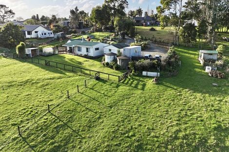 Photo of property in 1195a Pipiwai Road, Ruatangata West, Whangarei, 0176