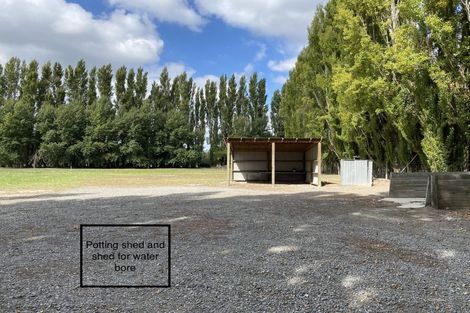 Photo of property in 426 Sawyers Arms Road, Harewood, Christchurch, 8051