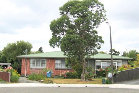 Photo of property in 7 Tiwakawaka Grove, Heretaunga, Upper Hutt, 5018