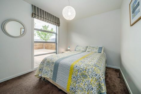 Photo of property in 17 Daniels Terrace, Wanaka, 9305