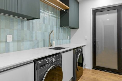 Photo of property in 41 Farrant Drive, Wanaka, 9305