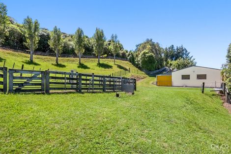 Photo of property in 8a Garrett Place, Riverstone Terraces, Upper Hutt, 5018