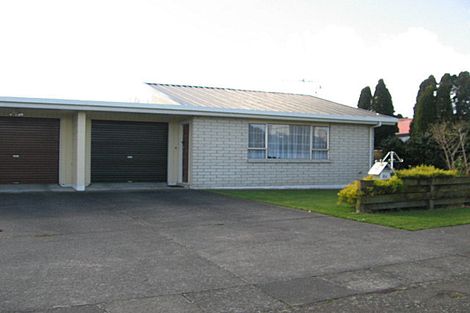 Photo of property in 2a Campbell Street, Feilding, 4702