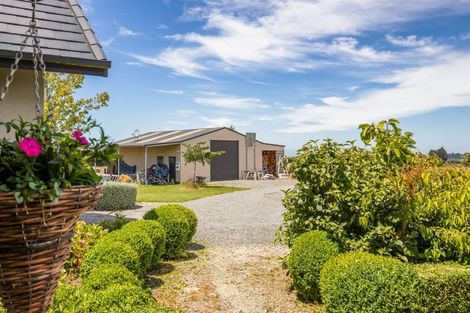 Photo of property in 86 Davis Road, Cust, Rangiora, 7471