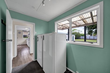 Photo of property in 94 Victoria Street, Hawera, 4610