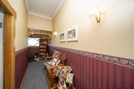 Photo of property in 81 Collins Street, Hawera, 4610