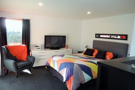 Photo of property in 35a Dunedin Street, Redwood, Christchurch, 8051