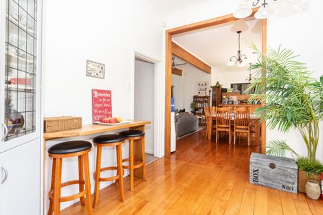 Photo of property in 11 Jellicoe Street, Mangapapa, Gisborne, 4010