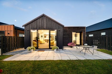 Photo of property in 8 Longlands Street, Lake Hayes, Queenstown, 9304