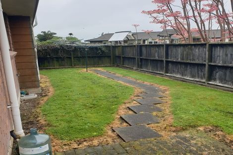 Photo of property in 11/15 O'sullivan Place, Waiuku, 2123