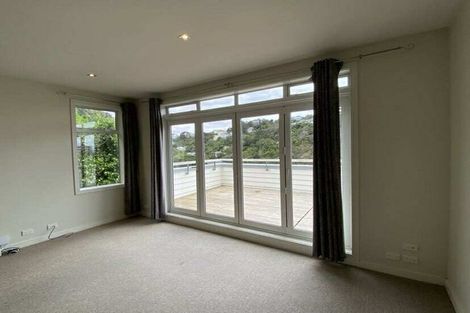 Photo of property in 141 Raroa Road, Aro Valley, Wellington, 6012
