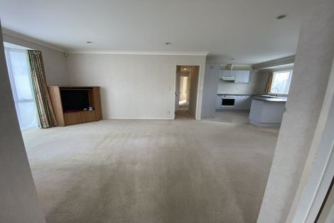 Photo of property in 24a Martin Jugum Lane, Ranui, Auckland, 0612