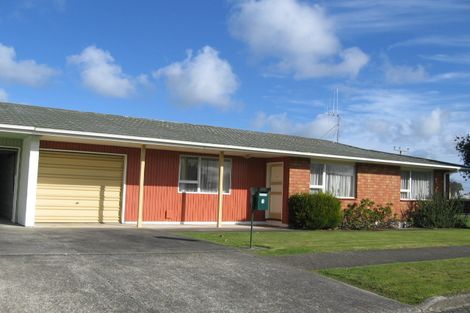 Photo of property in 1 Fairview Avenue, Feilding, 4702