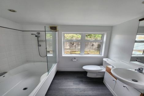 Photo of property in 43 Patanga Crescent, Thorndon, Wellington, 6011