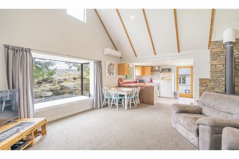 Photo of property in 7 Kamaka Crescent, Bridge Hill, Alexandra, 9320