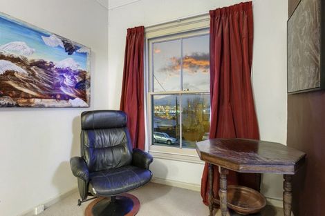 Photo of property in 2 Brittan Terrace, Lyttelton, 8082