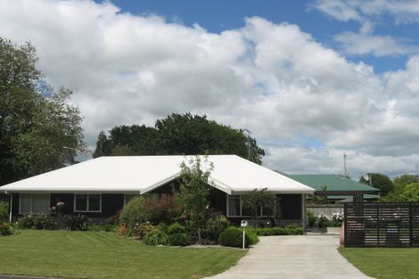 Photo of property in 16 Frame Street, Leamington, Cambridge, 3432