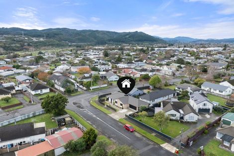 Photo of property in 102 Thackeray Street, Trentham, Upper Hutt, 5018