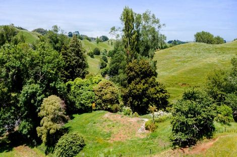 Photo of property in 1801 Ohura Road, Douglas, Stratford, 4392