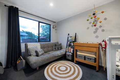 Photo of property in 4a Kimber Grove, Papamoa Beach, Papamoa, 3118